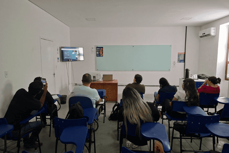 Aula Internacional na Pós em Direito do Trabalho – FACEN 🌍⚖